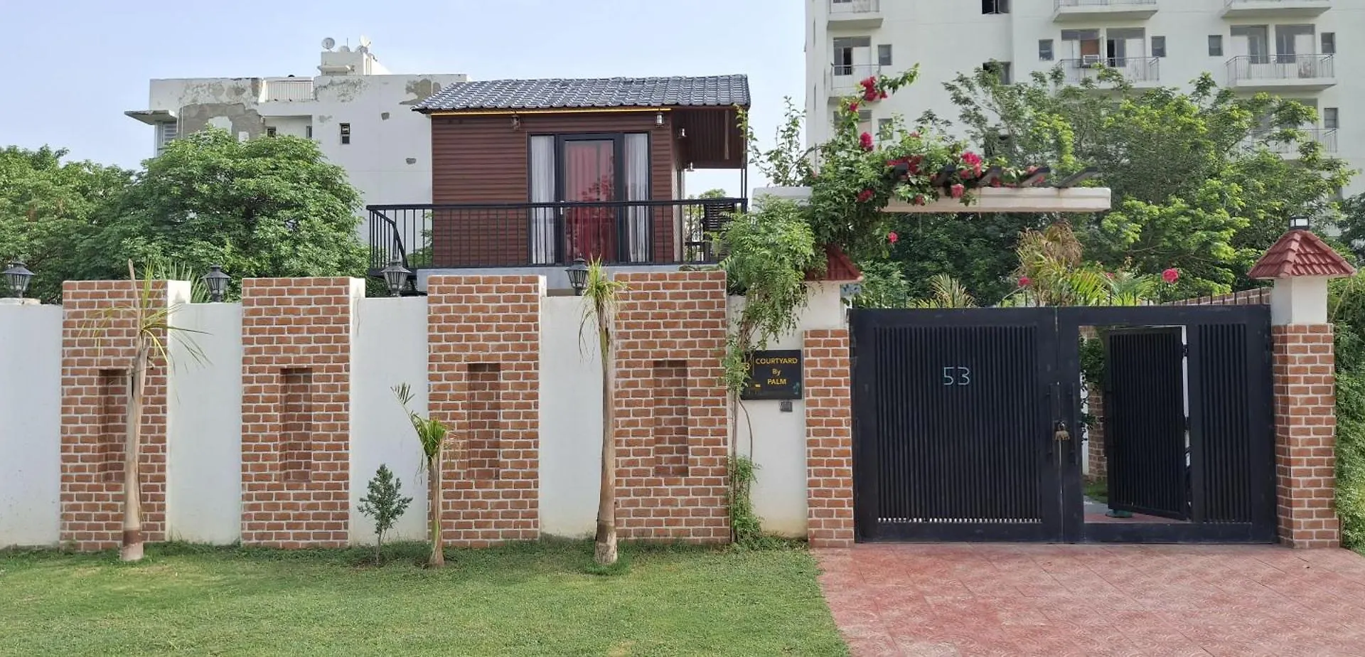 Courtyard By Palm -3Bkh Mini Farm House 구르가온
